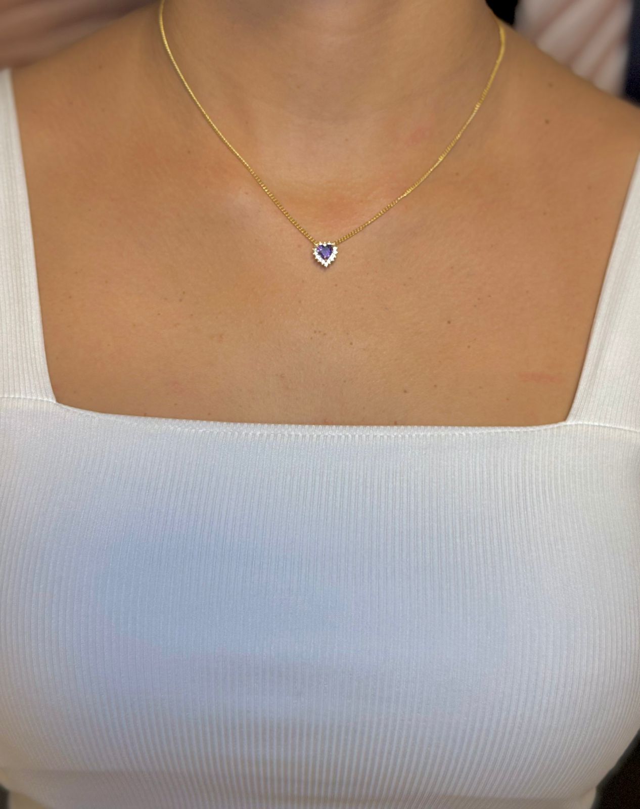 Colar Coração com Zircônia Roxa - Dourado