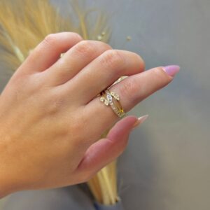 Anel Glamour Lux e Micro Zircônias - Dourado