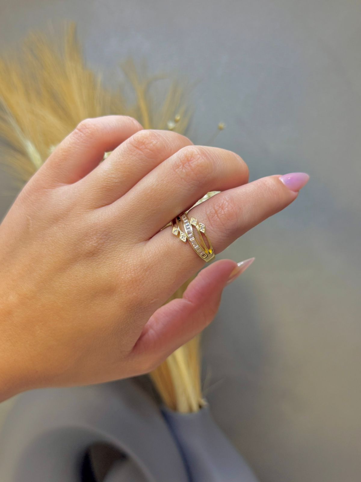 Anel Glamour Lux e Micro Zircônias - Dourado