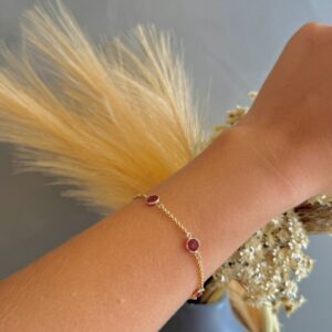 Pulseira com Zircônia Vermelhas 18cm - Dourado