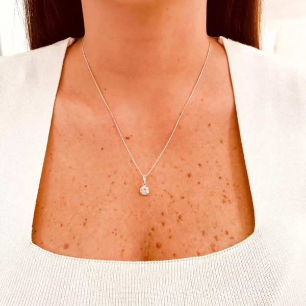 Conjunto Colar Pingente e Brinco Ponto de Luz - Prata 925 - Imagem 2