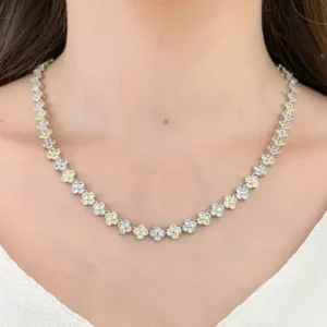 Colar Trevos Detalhados em Micro Zircônias 45cm - Dourado e Ródio
