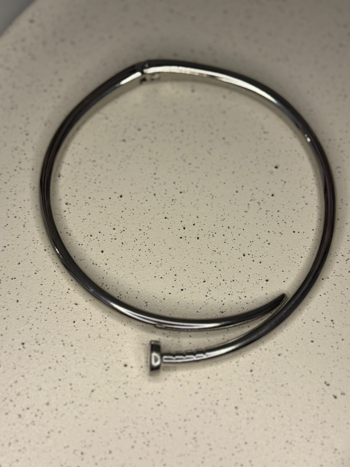 Colar Choker Inspiração Aro Prego Liso - Ródio Branco