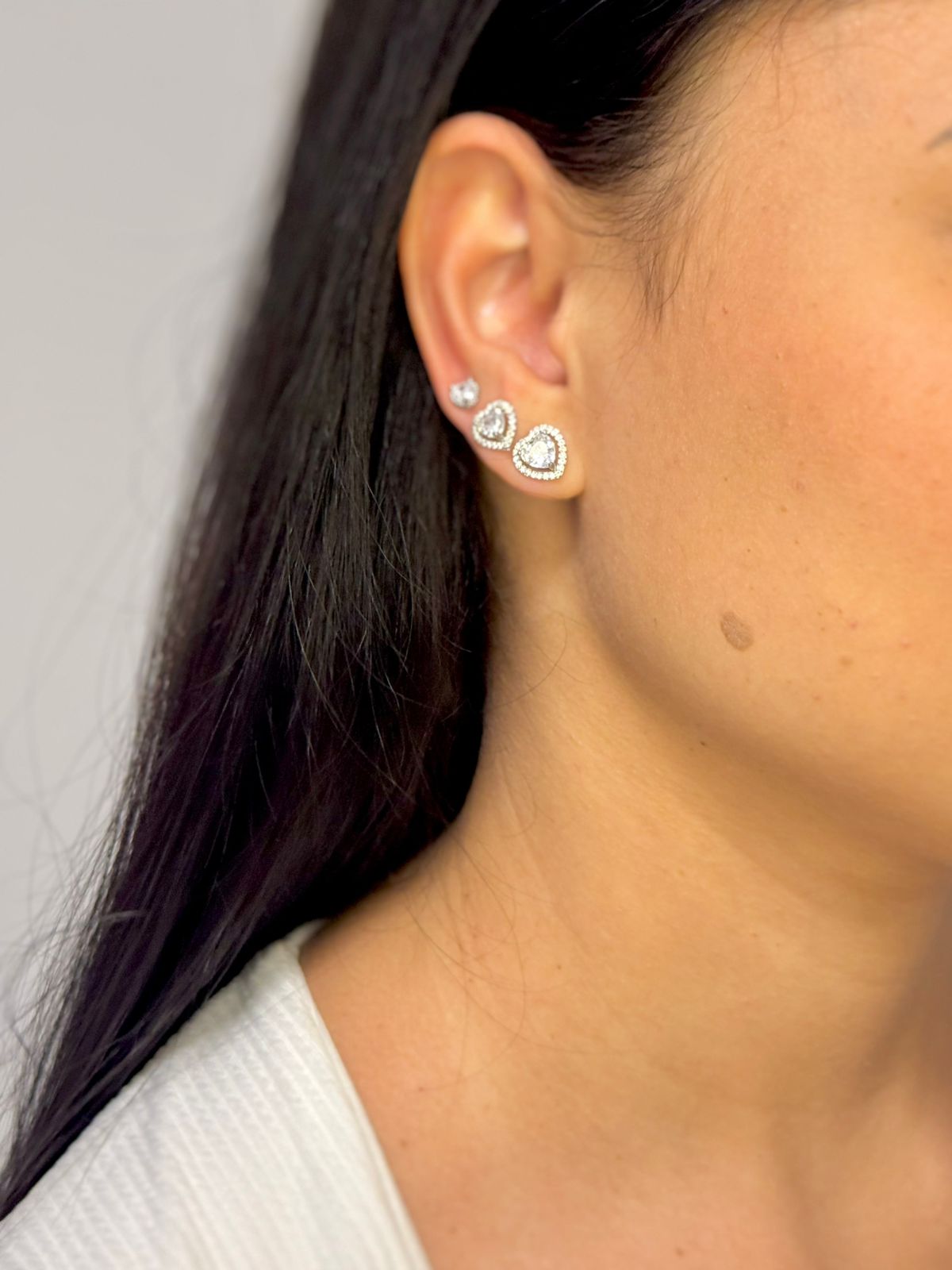 Trio de Brincos Coração com Contorno de Micro Zircônias - Ródio Branco