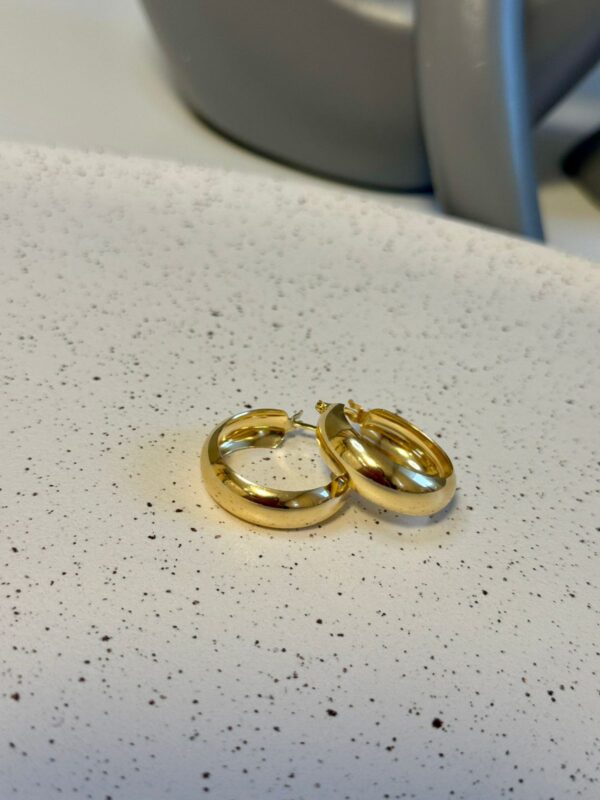 Brinco Argola Clássica - Dourado - Imagem 3