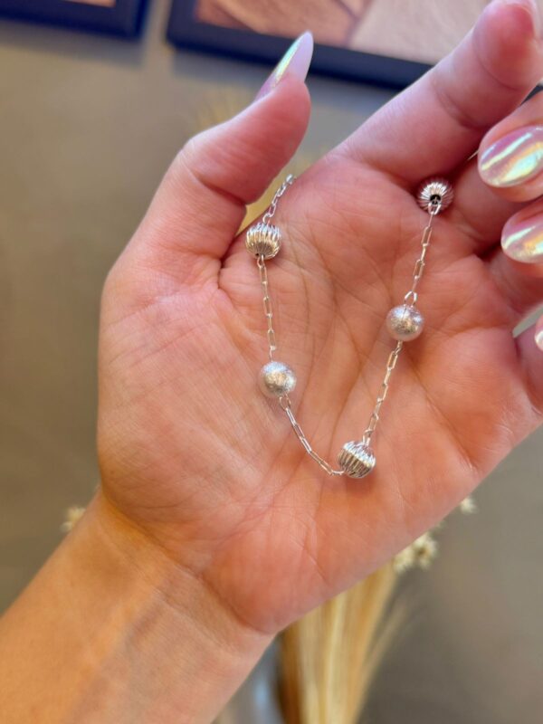 Pulseira Esferas com Detalhes 18cm - Imagem 2