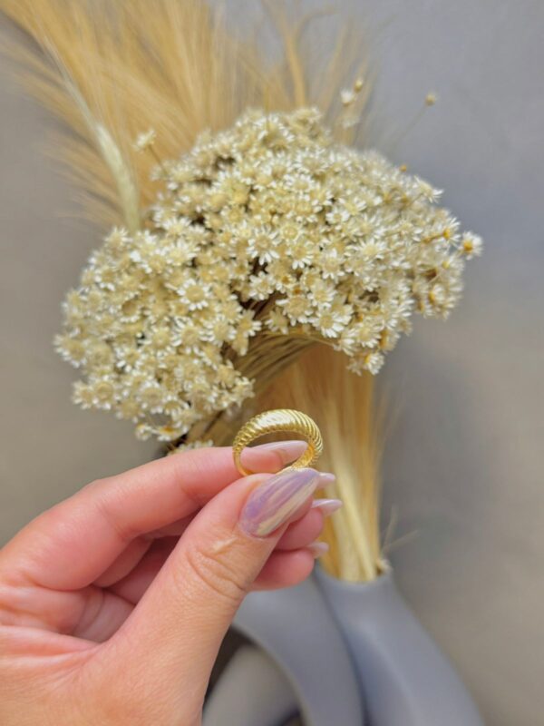 Anel Trama - Dourado - Imagem 2