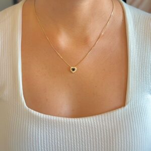Colar Coração Pedra Preta - Dourado