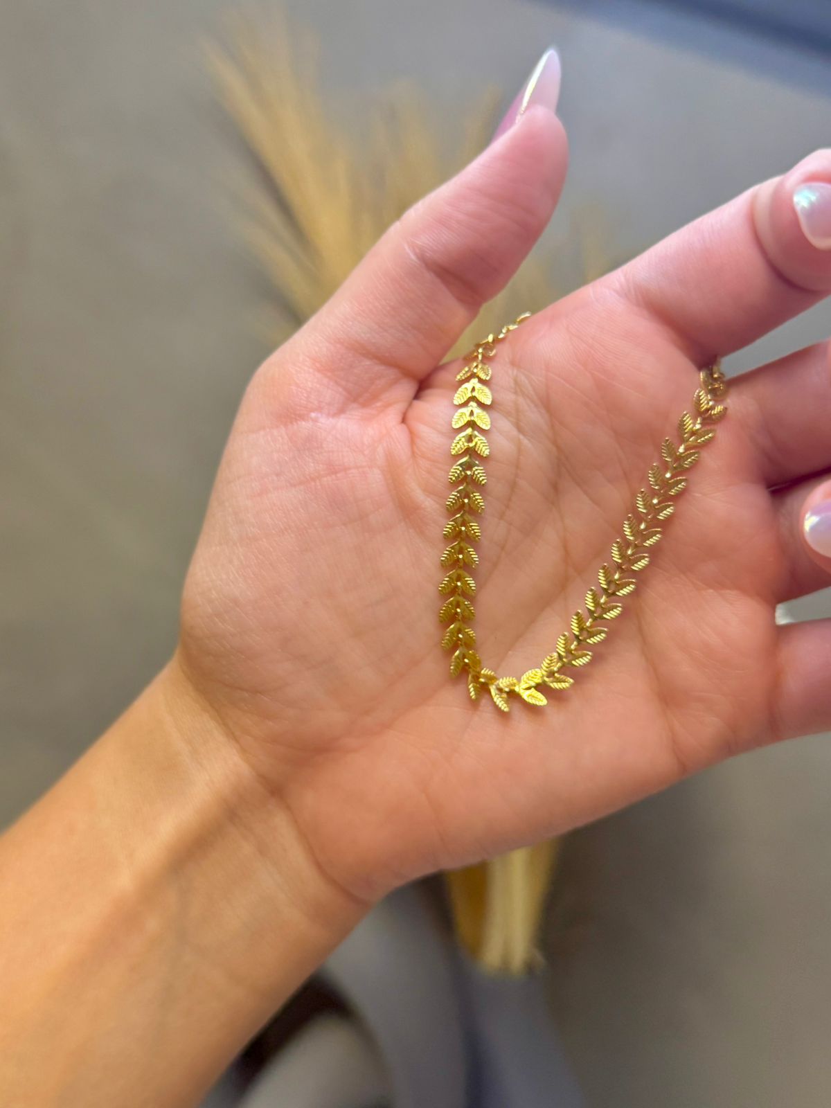 Pulseira Folhas Articuladas 18cm - Dourado