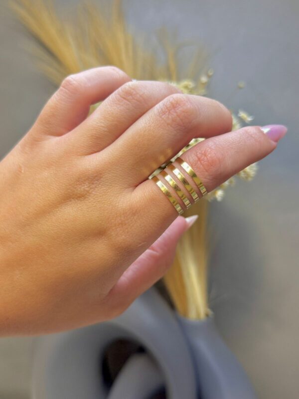 Anel Elegance Ajustável G - Dourado - Imagem 2